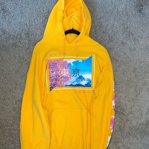 Yellow Hoodie *Tokyo Edition*